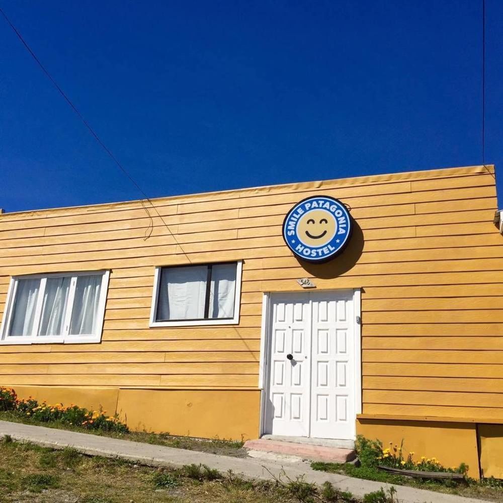 Smile Patagonia (Adults Only) Hotel Пуерто Наталес Екстериор снимка